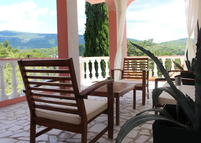 House ゲストハウス 3*